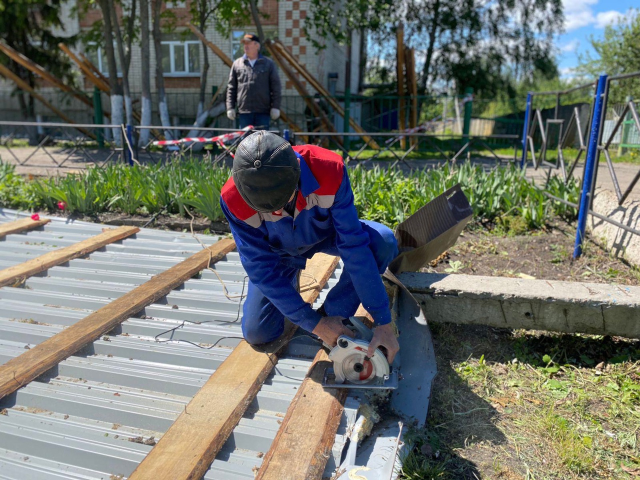 В Жердевском муниципальном округе ликвидируют последствия неблагоприятных метеорологических явлений..