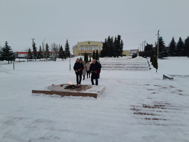 Сегодня наша страна отмечает День снятия Блокады Ленинграда.. Сегодня наша страна отмечает День снятия Блокады Ленинграда..