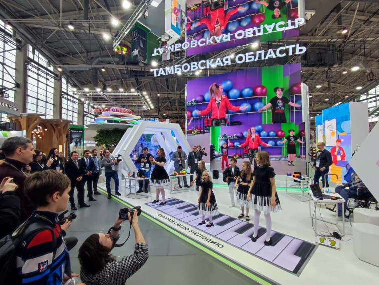 День предпринимательства на ВДНХ в самом разгаре!. День предпринимательства на ВДНХ в самом разгаре!.